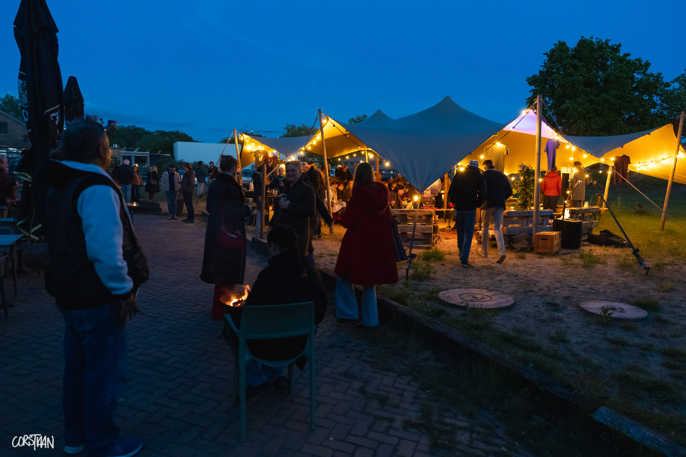 MusicAroundTheFireplace_Hemelvaart26_-125.jpg