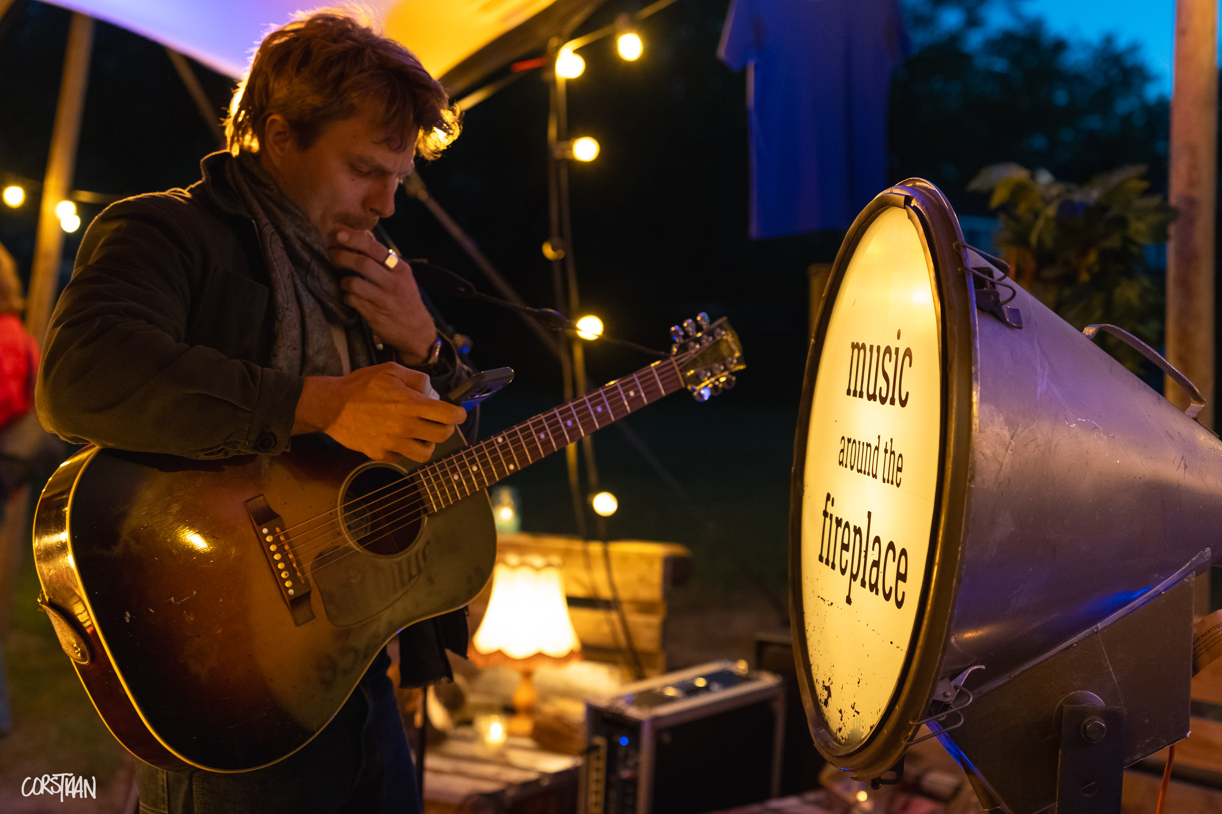 MusicAroundTheFireplace_Hemelvaart26_-130.jpg