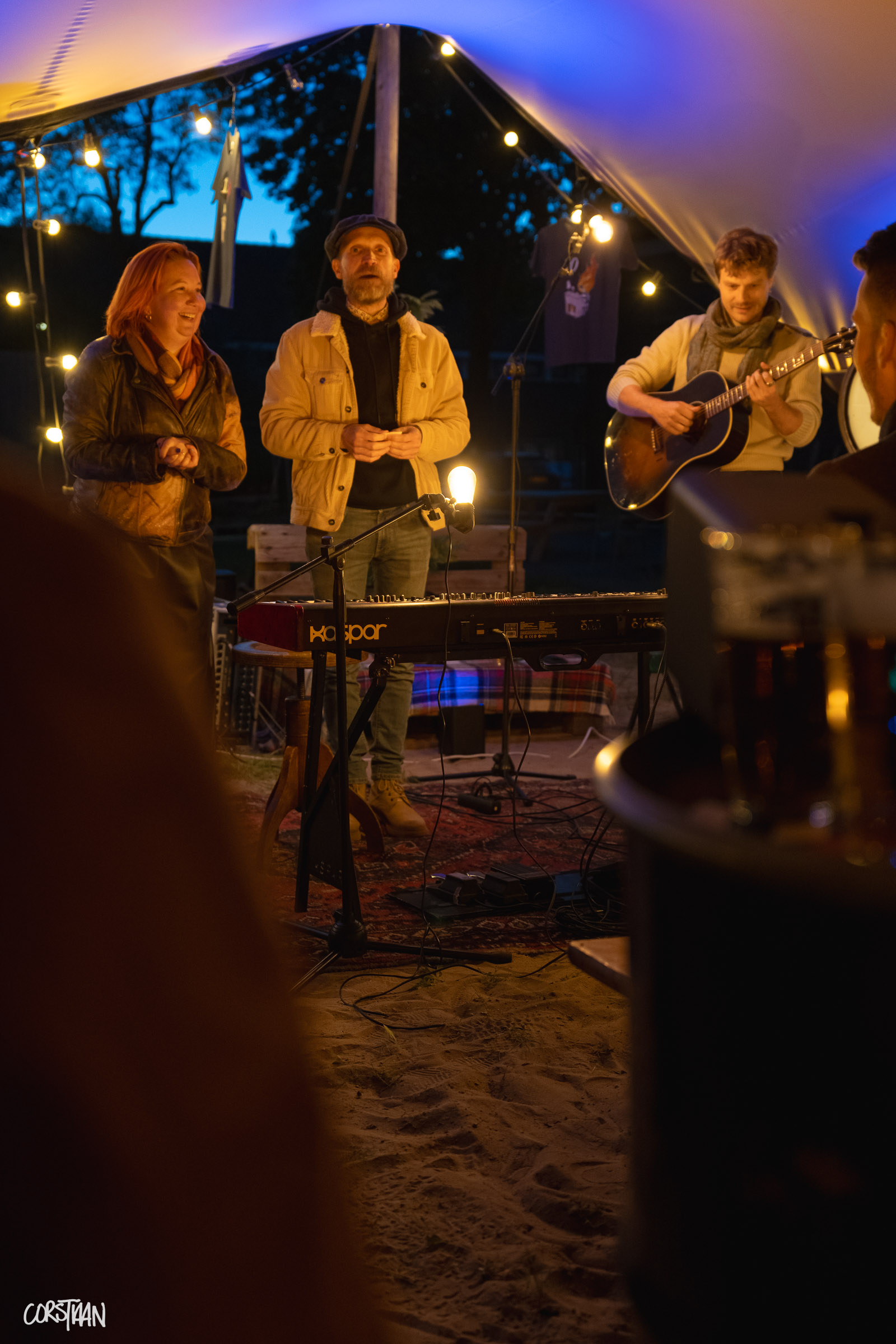 MusicAroundTheFireplace_Hemelvaart26_-137.jpg